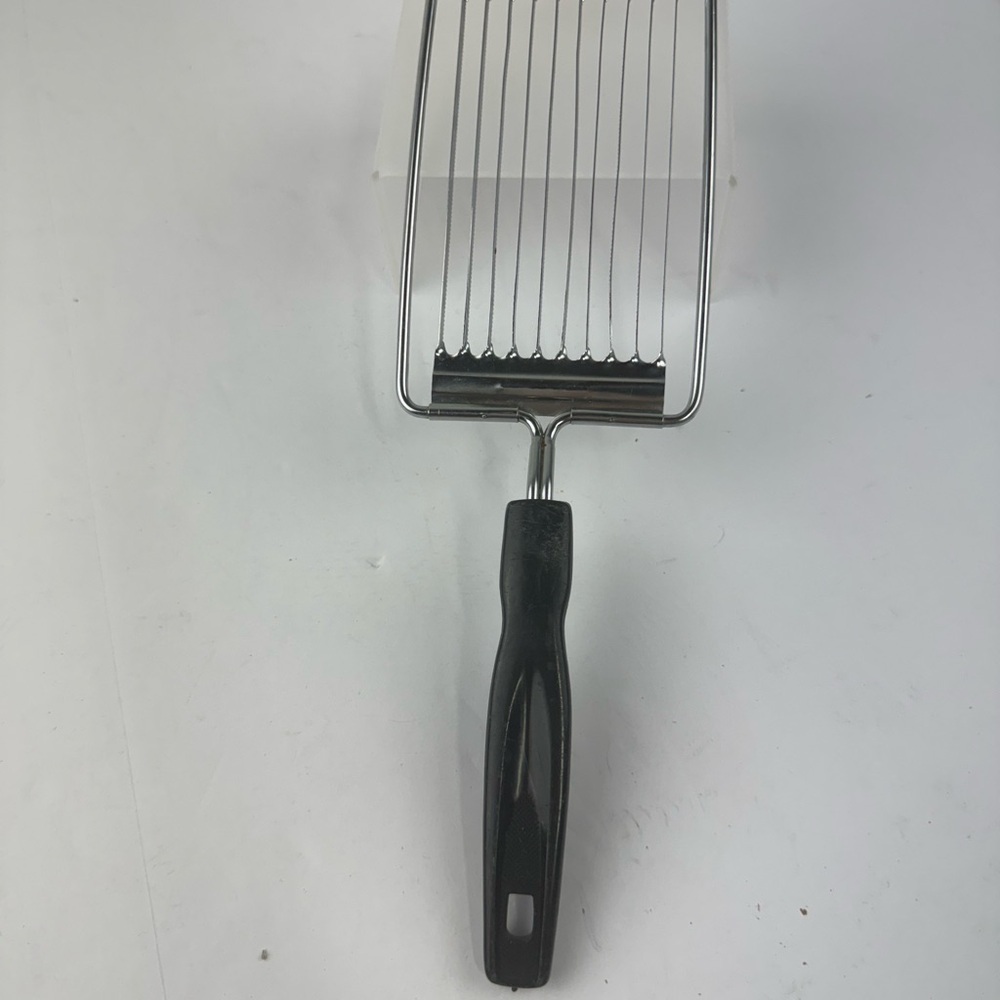 Vintage Cheese/Tomato/Egg Slicer Made in Hong Kong